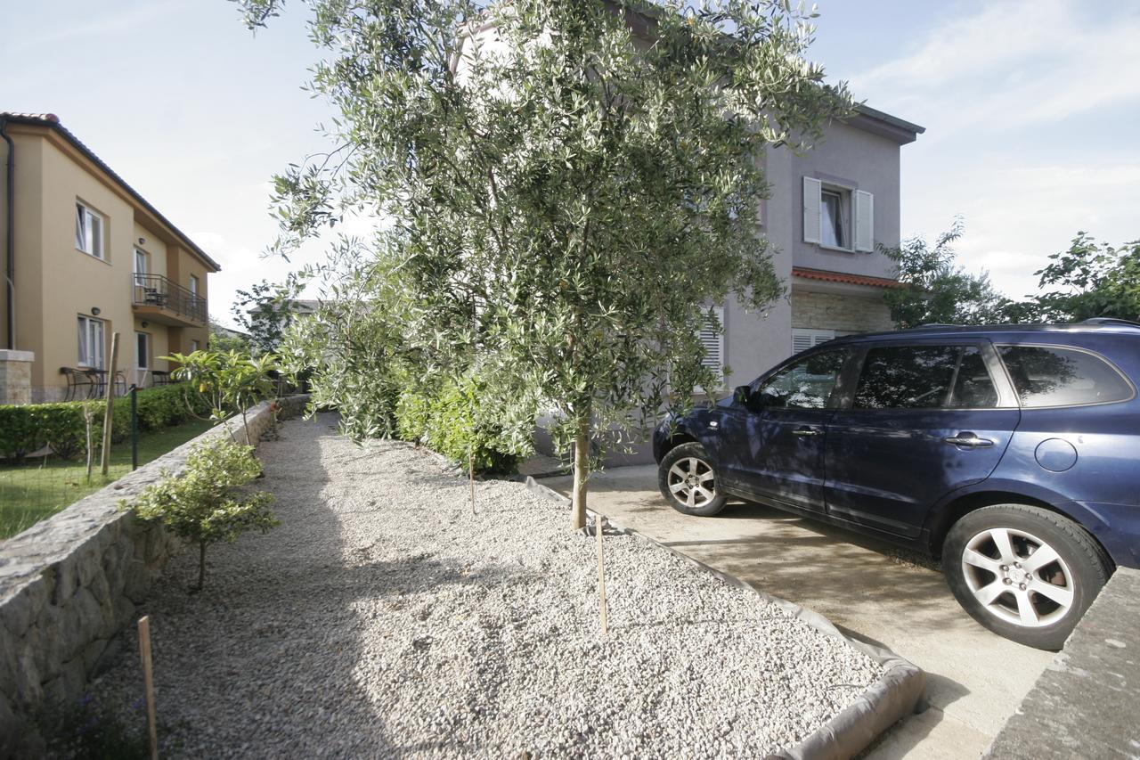 Apartments Irena Krk Krk Town Εξωτερικό φωτογραφία
